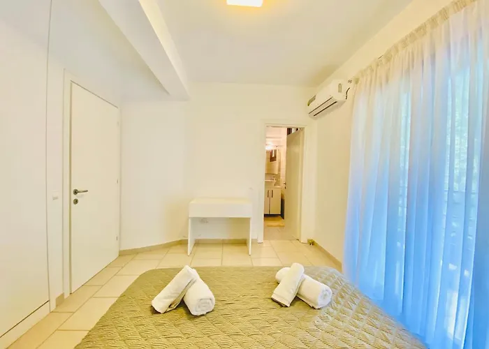 Elenos Villa Possidi